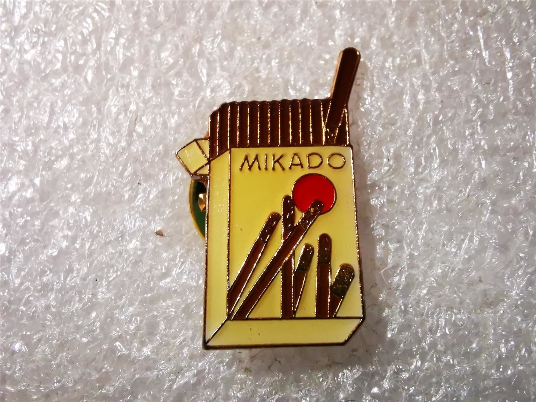 Placchette & Badge: Ansteckpin 78: Mikado – Usato da Oppligen venduto da Pin-Fall-Shop