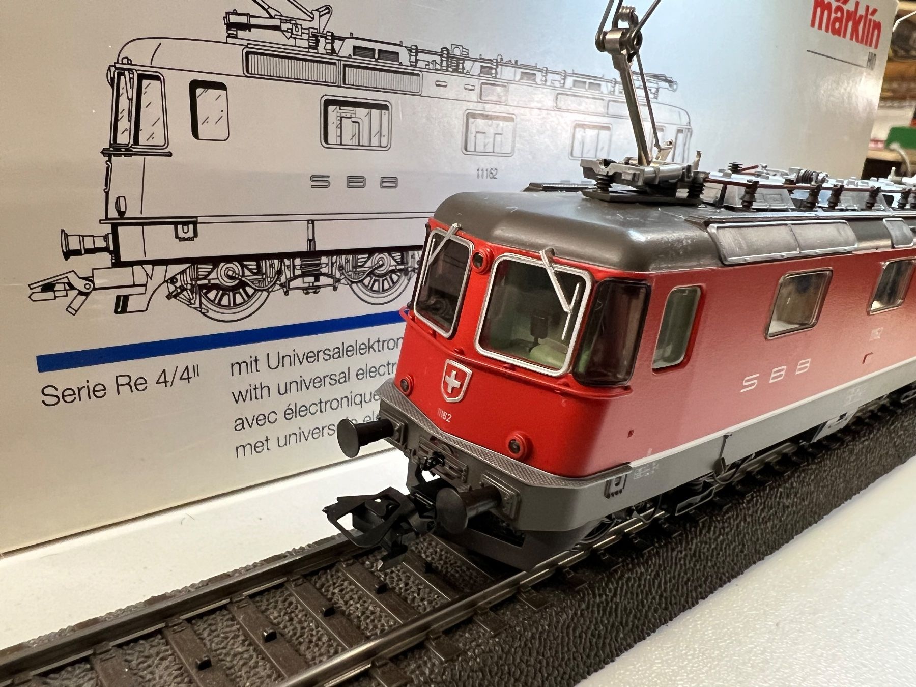 Märklin Modelleisenbahnen: Märklin Re 4/4 Digital MFX Platine LED – Neu (gemäss Beschreibung) aus Martigny von nevada98 3
