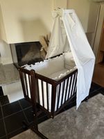 Babywiege in Holz