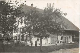 Bauernhof stark belebt wo? Private Foto AK ca.1930 Motiv