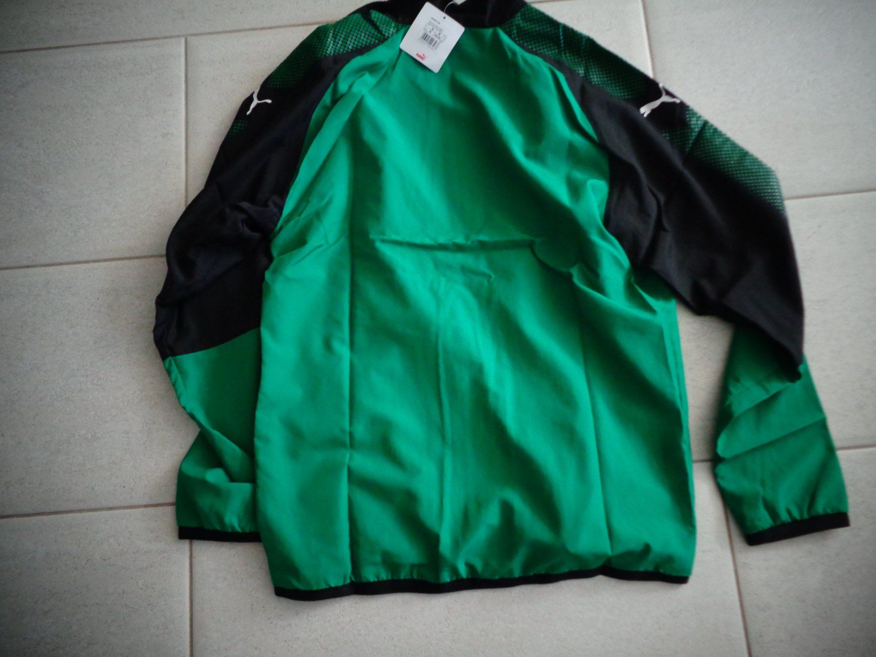 Puma Jacken: PUMA JACKE GR. M NEU – Neu (gemäss Beschreibung) aus Rotkreuz von Samballi 3