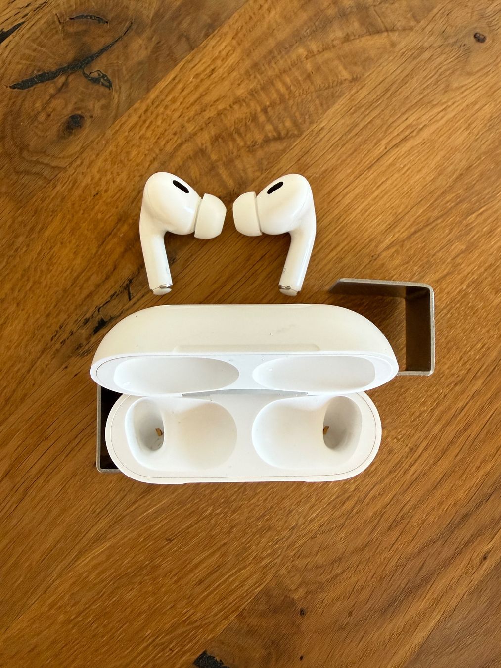 Apple Kopfhörer: APPLE AirPods Pro 2 – Gebraucht aus Lausanne von Nine1982 1