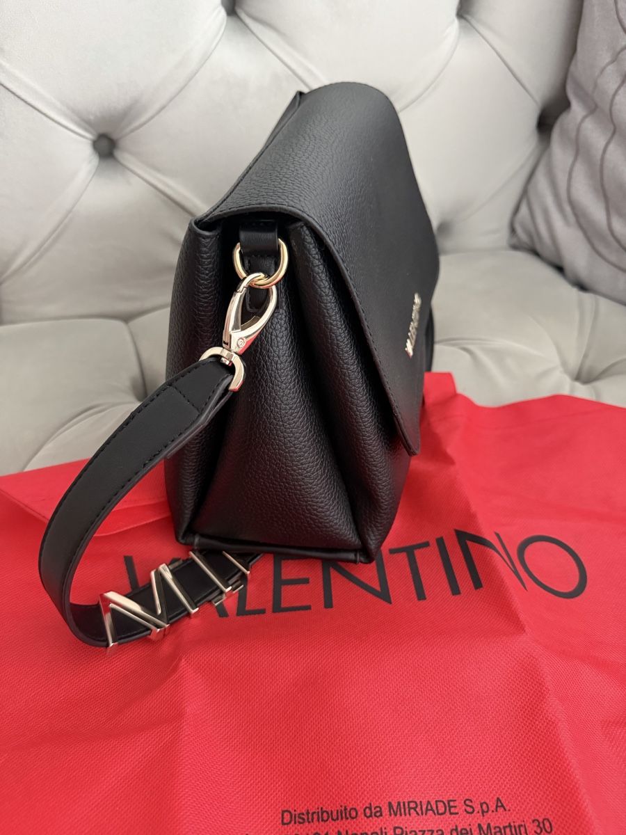 Valentino Taschen für Damen: Valentino Tasche – Gebraucht aus Zürich von bentley_ 1