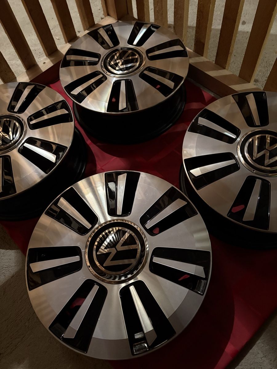 Volkswagen Jantes: VW UP Alufelgen  – D'occasion à Hinterforst par Chrigel1234 1