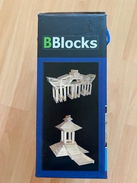 Giocattoli: BBlocks Baubrettchen 100 Stk. Naturholz – Usato da Wabern venduto da MagdalenaWabern 3