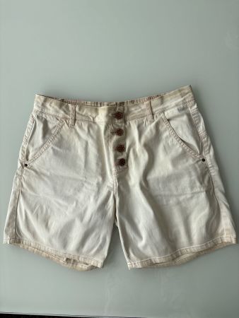 Shorts von Bianco Jeans, beige mit Knopfleiste, Gr. 38