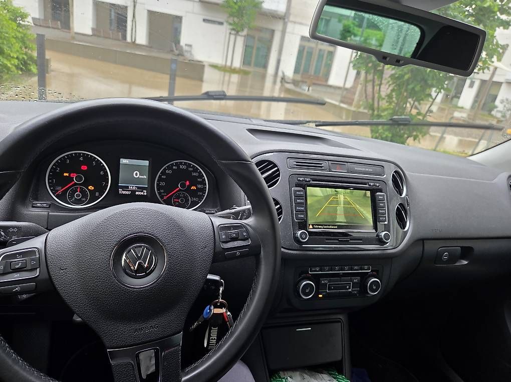 Automobili: VW Tiguan 2.0 TSI Automatik – Usato da Bülach venduto da sam_tp7y 4