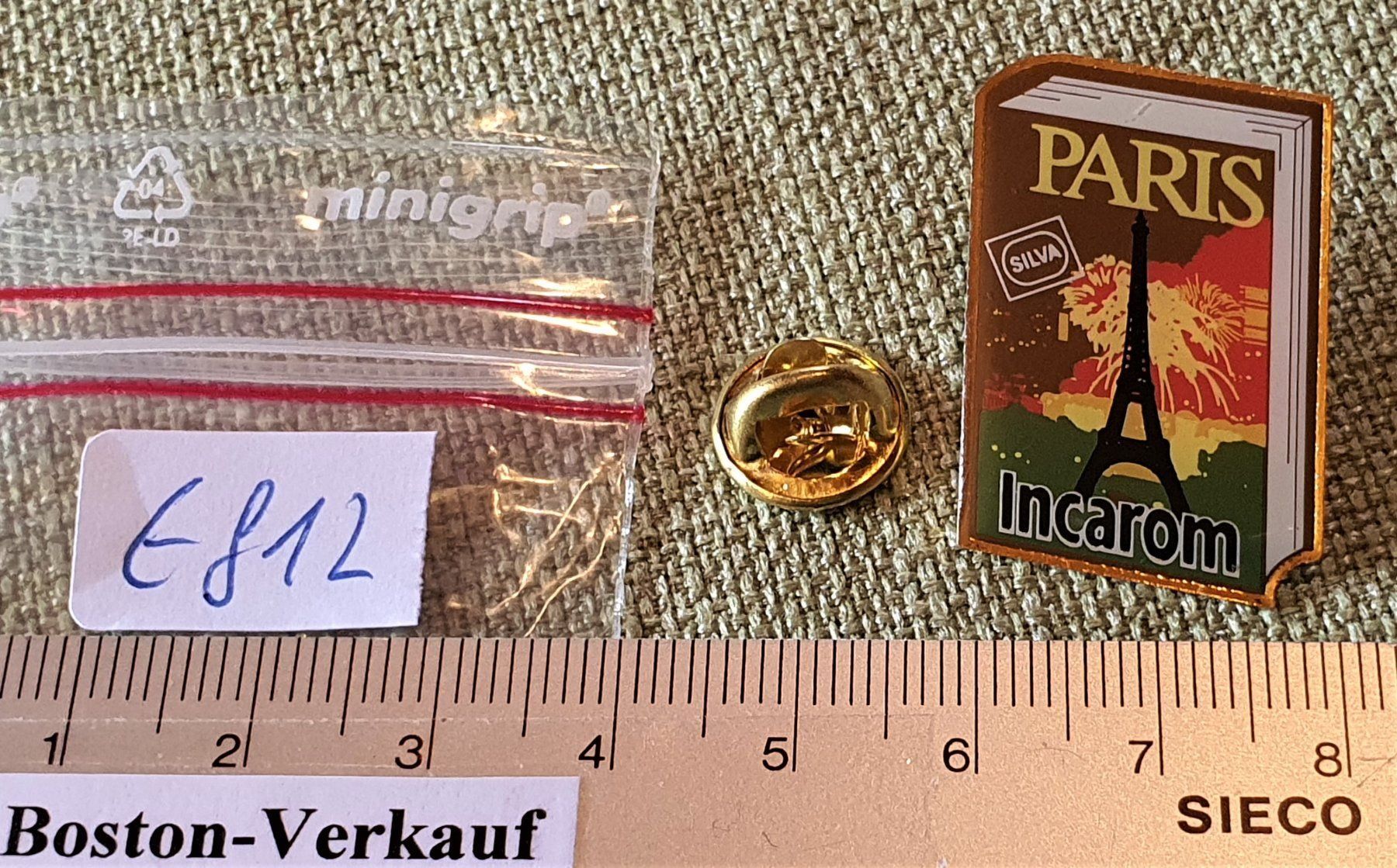 Placchette & Badge: E812 - Pin SILVA Bücher Paris Incarom – Usato da Reinach BL venduto da Boston-Verkauf 2