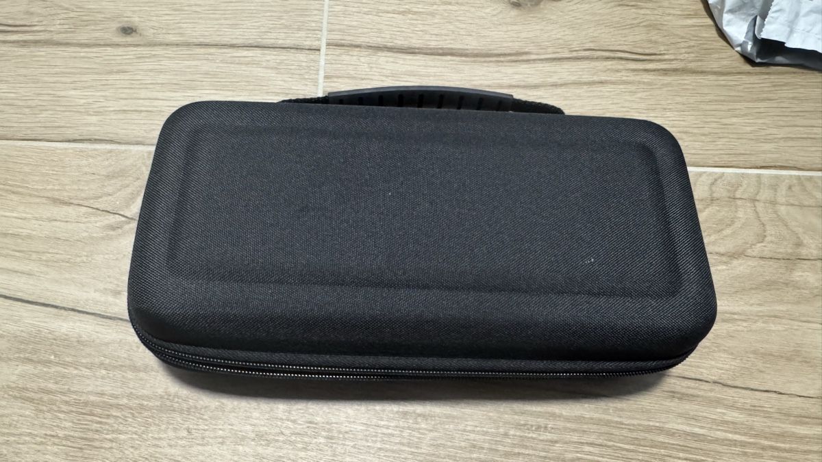 Nintendo Console: Nintendo Switch 2 inkl. Spiele + Tasche, Top! – Usato da Menziken venduto da amped02 1