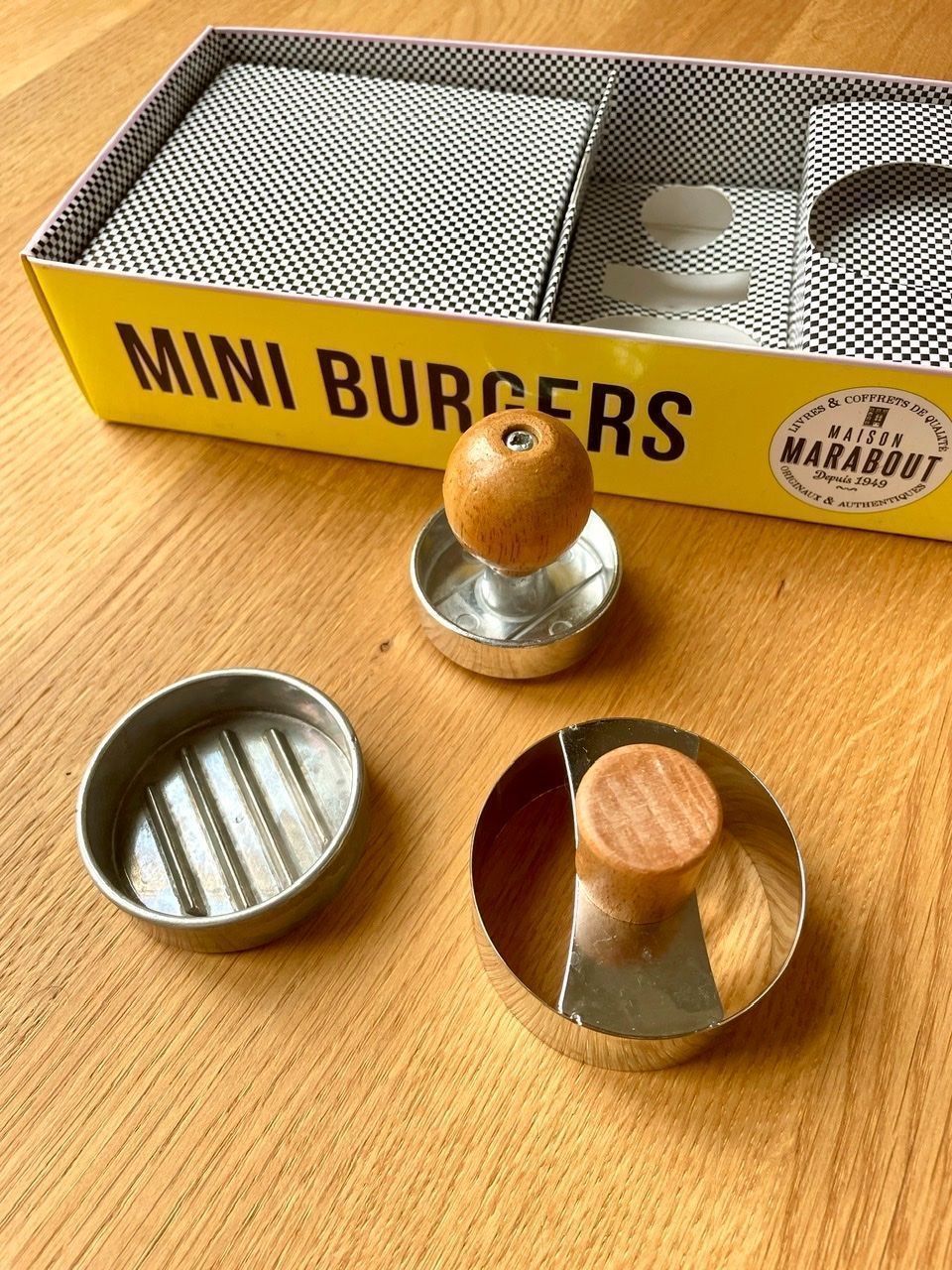 Bastelsets: Marabout Mini-Burger-Set und Kochbuch – Gebraucht aus Basel von ece2108 1