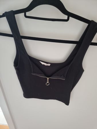 Schwarzes Top mit Reissverschluss