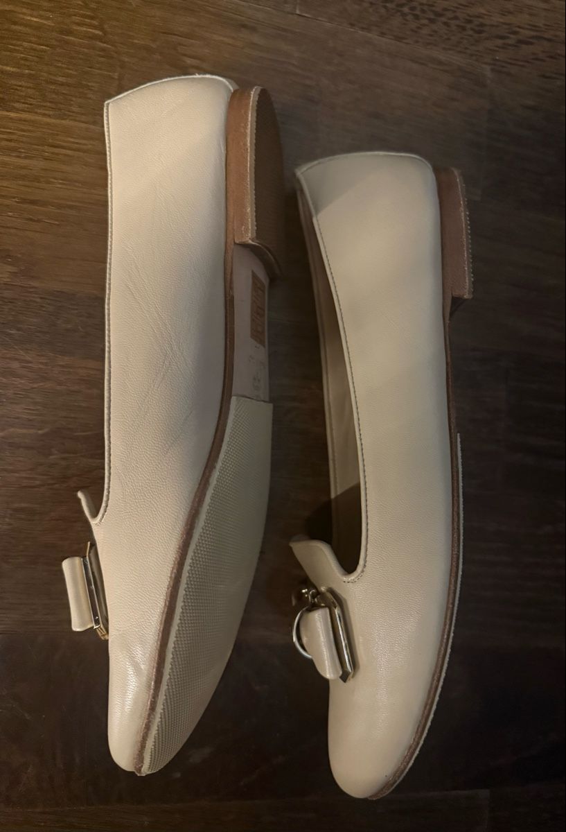 Baldinini Scarpe da donna: Baldinini beige ballet flats with accent bow – Nuovo (secondo la descrizione) da Zürich venduto da Yuece 1