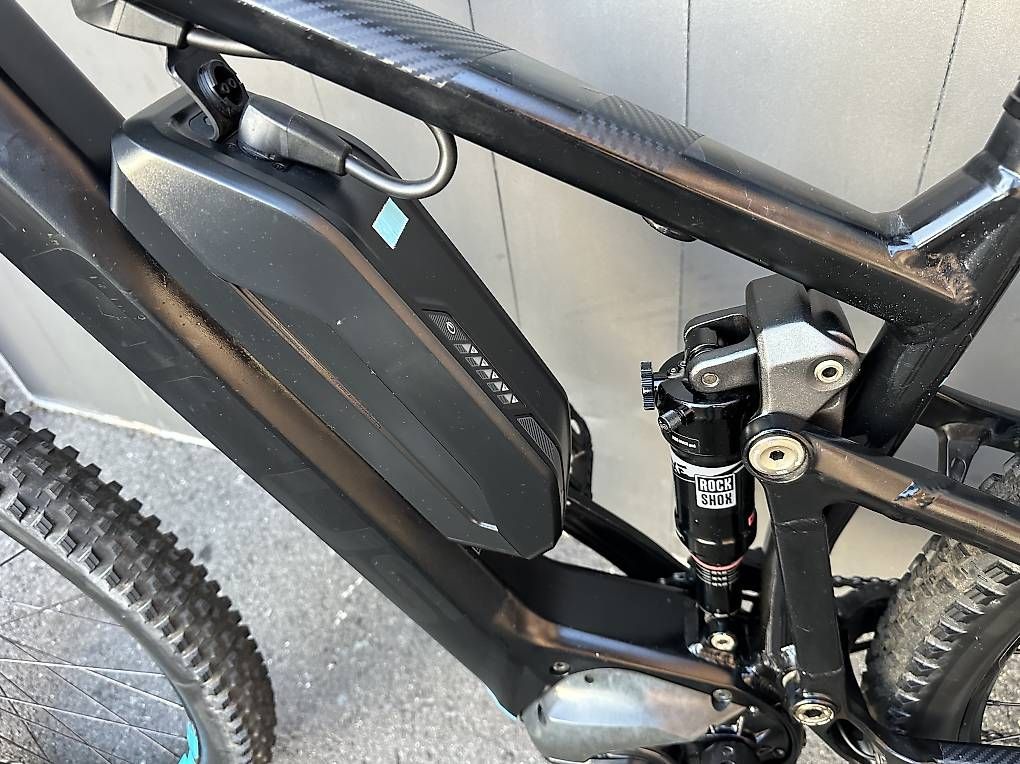 Biciclette: E-bike MTB Focus Fully 29 due batteria – Usato da Quartino venduto da DiloUsato 9