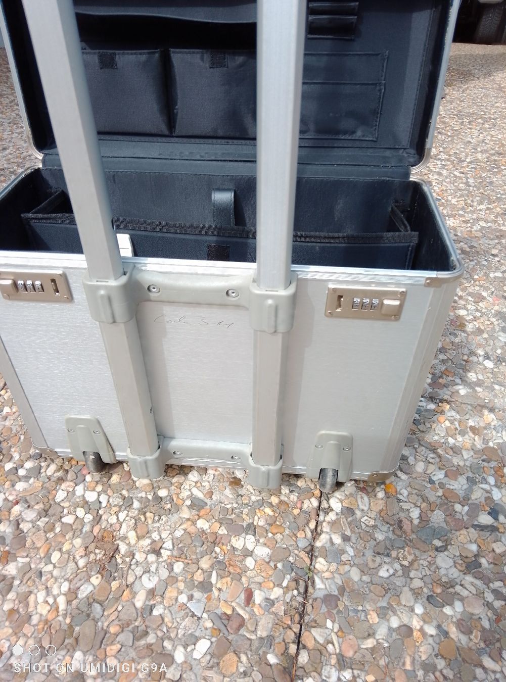 Valigie: Stabiler Rollkoffer aus Aluminium  – Usato da Kreuzlingen venduto da Rrfahrer 1