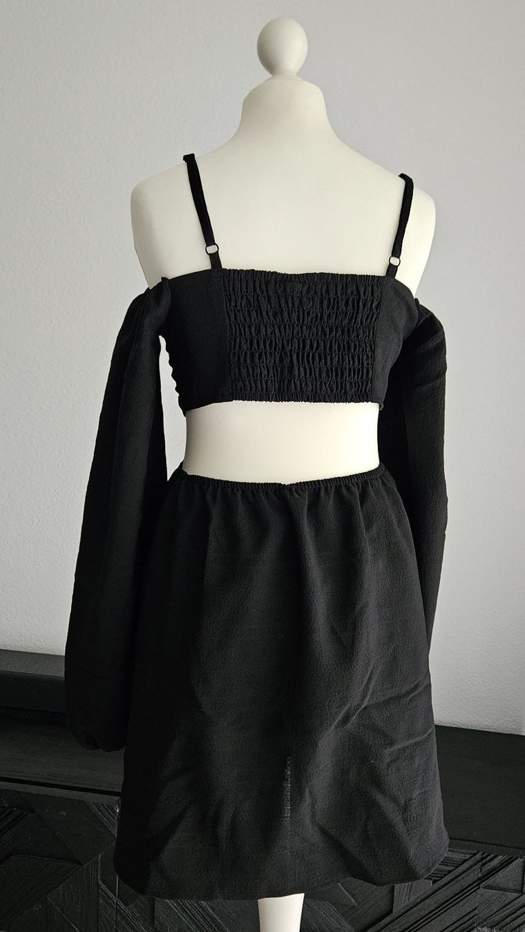 H&M Vestiti: Kurzes Kleid H&M – Usato da Bülach venduto da Recherchieren 3