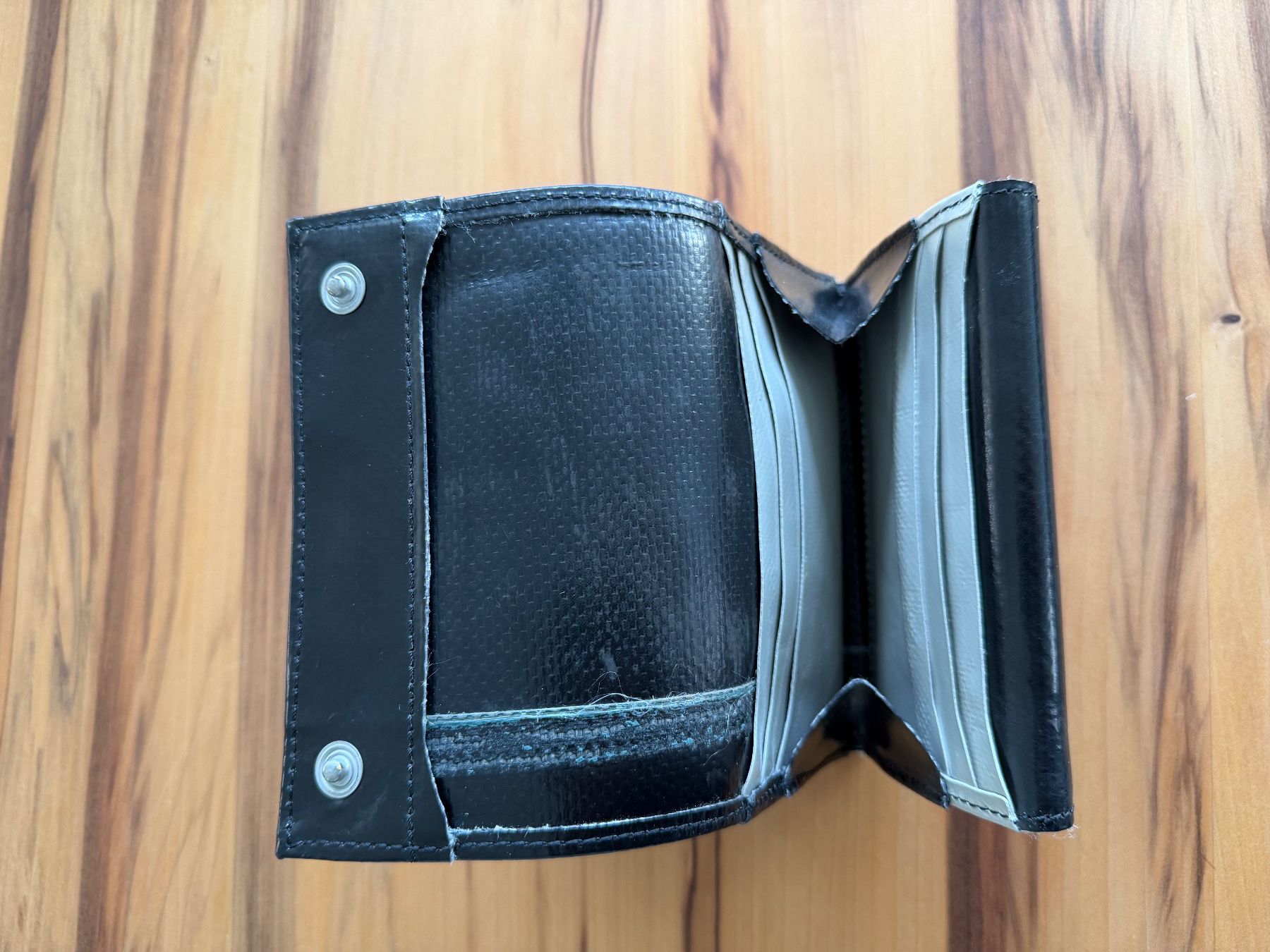 Freitag Brieftaschen: Freitag Portemonnaie schwarz – Gebraucht aus Liestal von KUBULI28 3