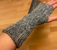 Pulswärmer mit Daumenloch - Dunkelblau / Grau / Weiss - NEU