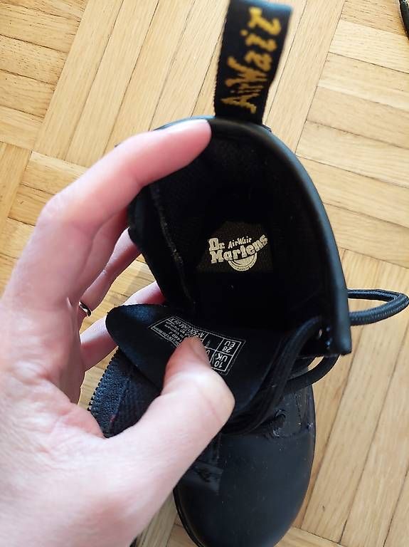 Schuhe für Jungen: Dr martens chaussure enfant taille 28 – Gebraucht aus Onex von morelan 2