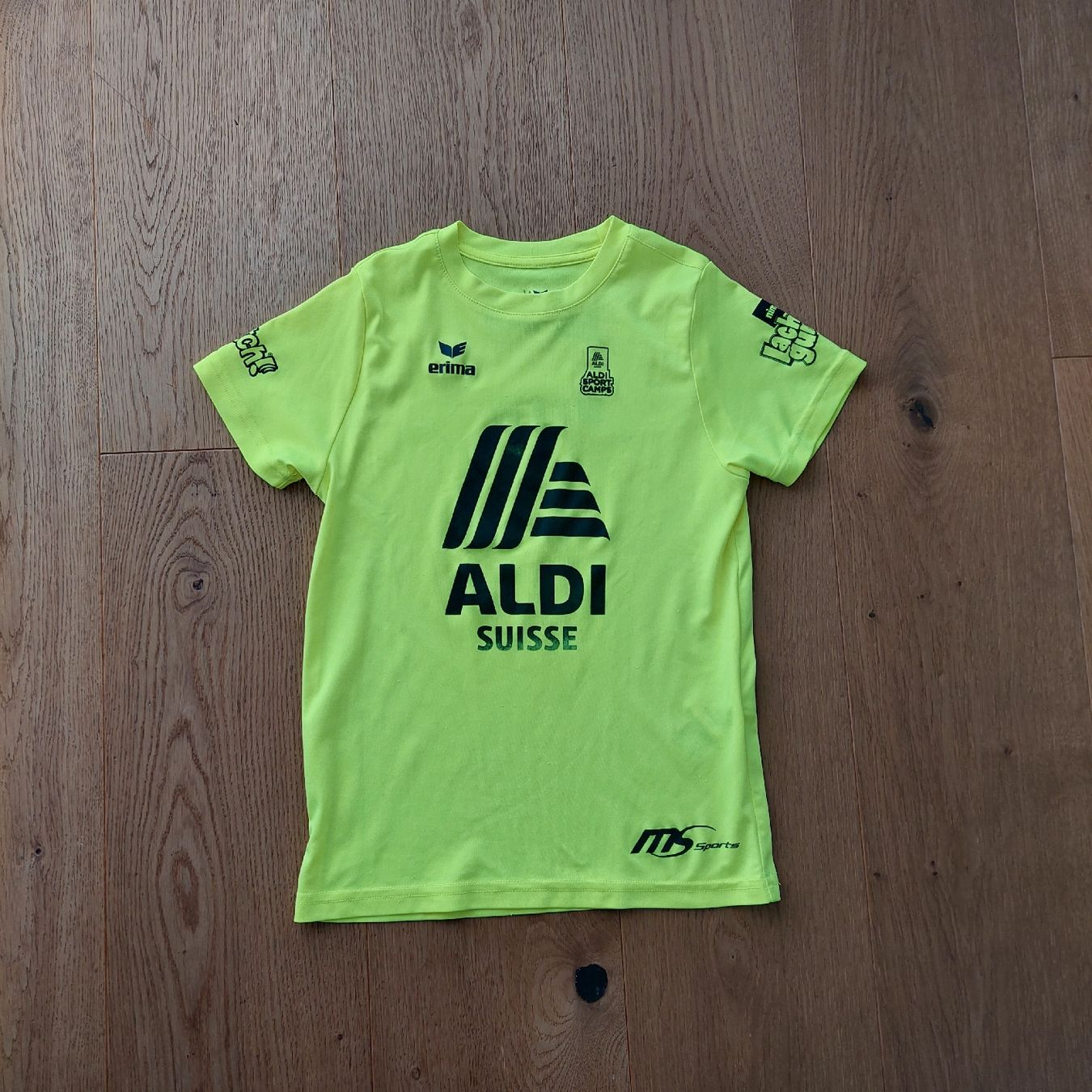 Camicie, T-shirt & Polo: Sportshirt Grösse 140 – Usato da Fehraltorf venduto da fridolin024