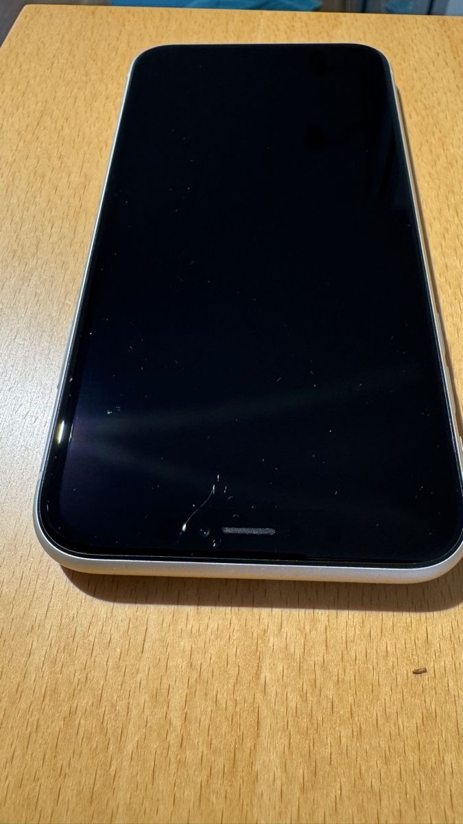 Apple Handys / Smartphones: IPhone XR weiss, 64GB, 82% Akku – Gebraucht aus Othmarsingen von Mafi96 6
