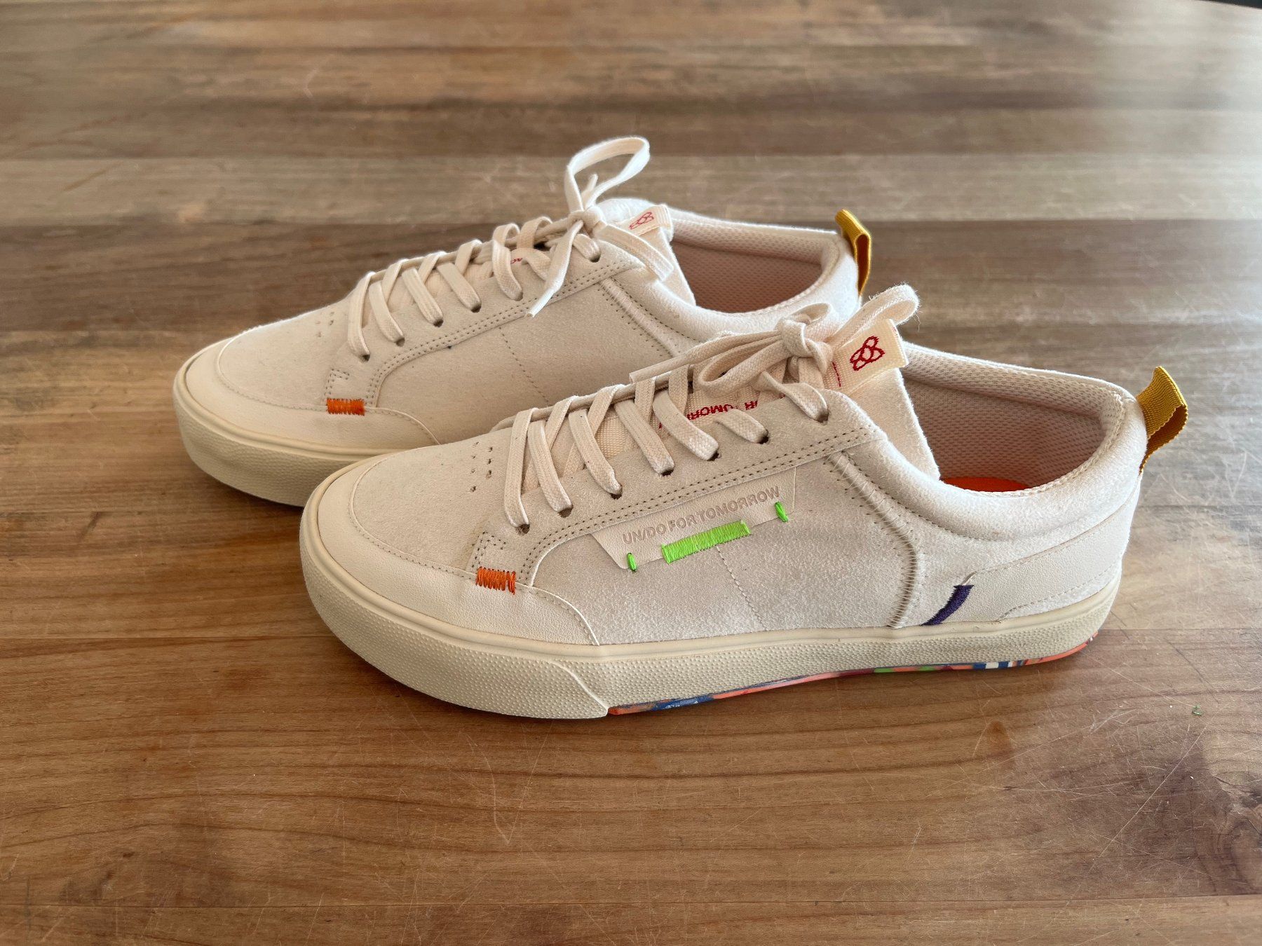 Herrenschuhe: Nuven Vanilla Rainbow 2 - Schuhe – Neu (gemäss Beschreibung) aus Birmensdorf ZH von glesli