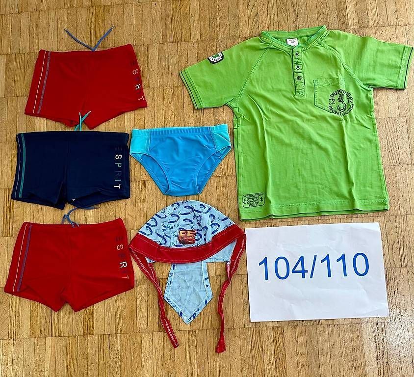 Lotti & Set di vestiti: kleines Kinderkleiderpaket Grösse 104/110 – Usato da Zürich venduto da giovannisp