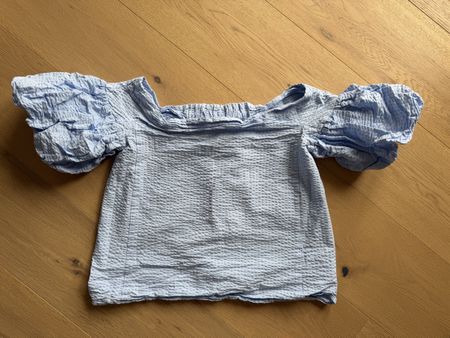 H&M blouse light blue size S puffy sleeves