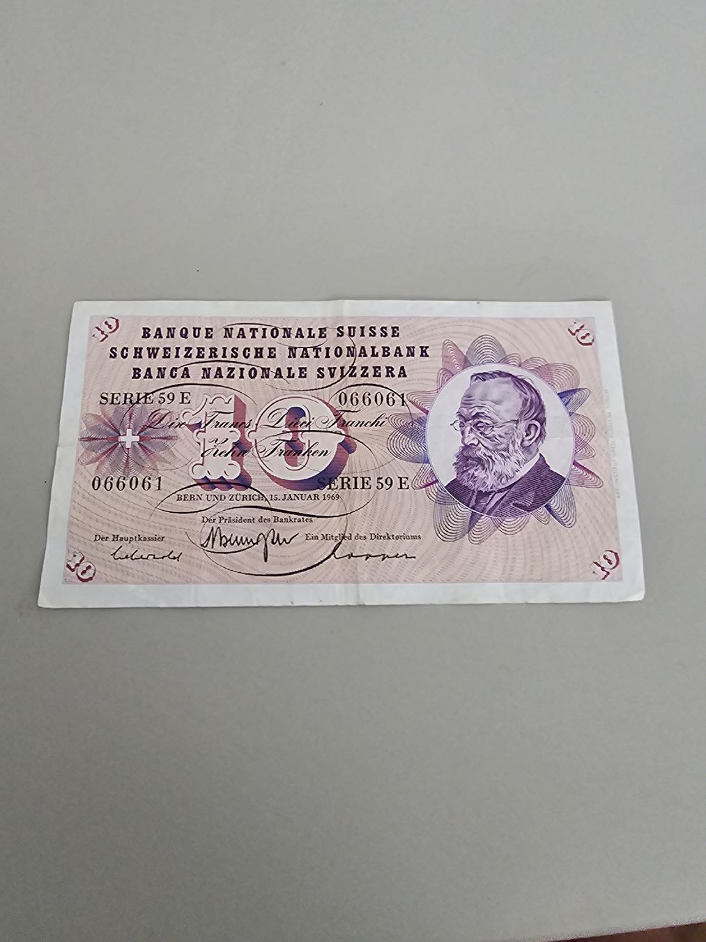 Banknoten: Alte original Banknote 10 CH guter Zustand – Gebraucht aus Münchenbuchsee von Angerer1311