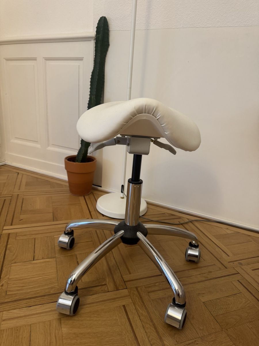 Hocker: Tabouret de selle à roulettes – Gebraucht aus Genève von Dan83 3