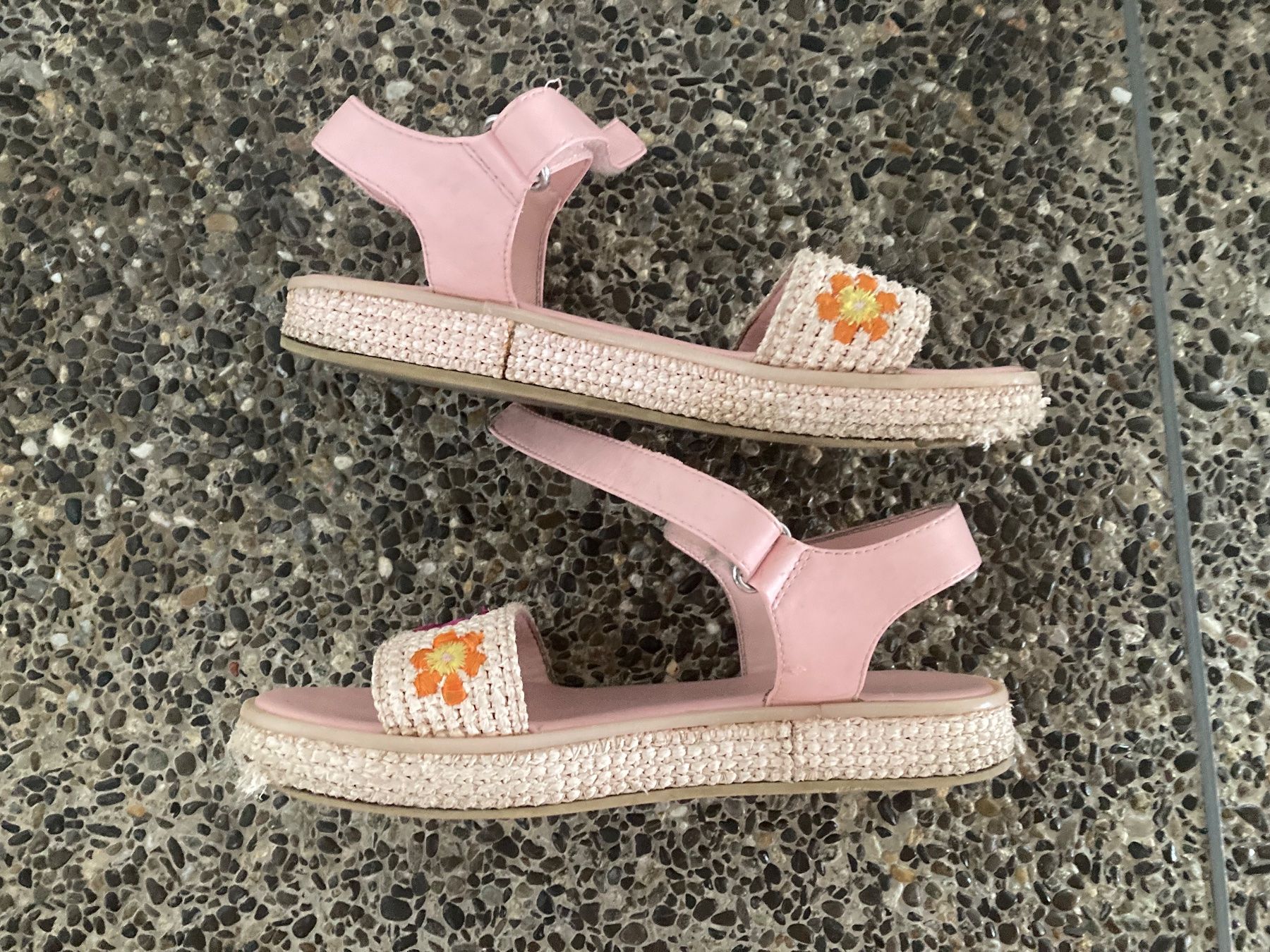 Chaussures filles: Sandalen Gr. 35 – D'occasion à Aetingen par Nadinsky 4