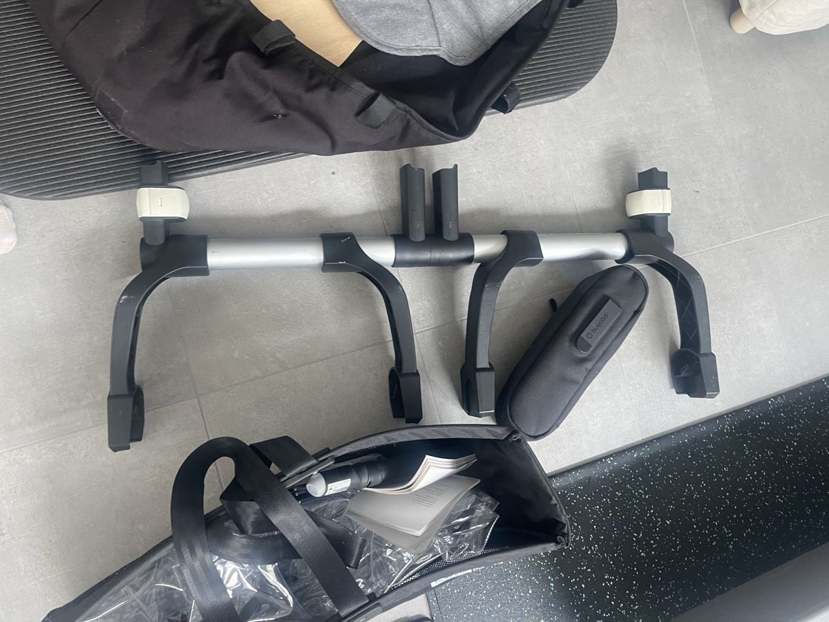 Bugaboo Carrozzine: Bugaboo Donkey Duo Pram - Great Condition! Summer Ready! – Usato da Arzier-Le Muids venduto da yen_7jpm 3