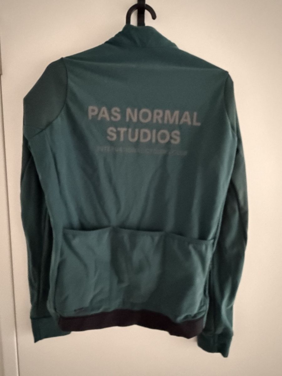 Pas Normal Studios Canottiere & Pantaloni: Pas Normal Studios L Winter Jersey – Usato da Zürich venduto da von_sj9s 3