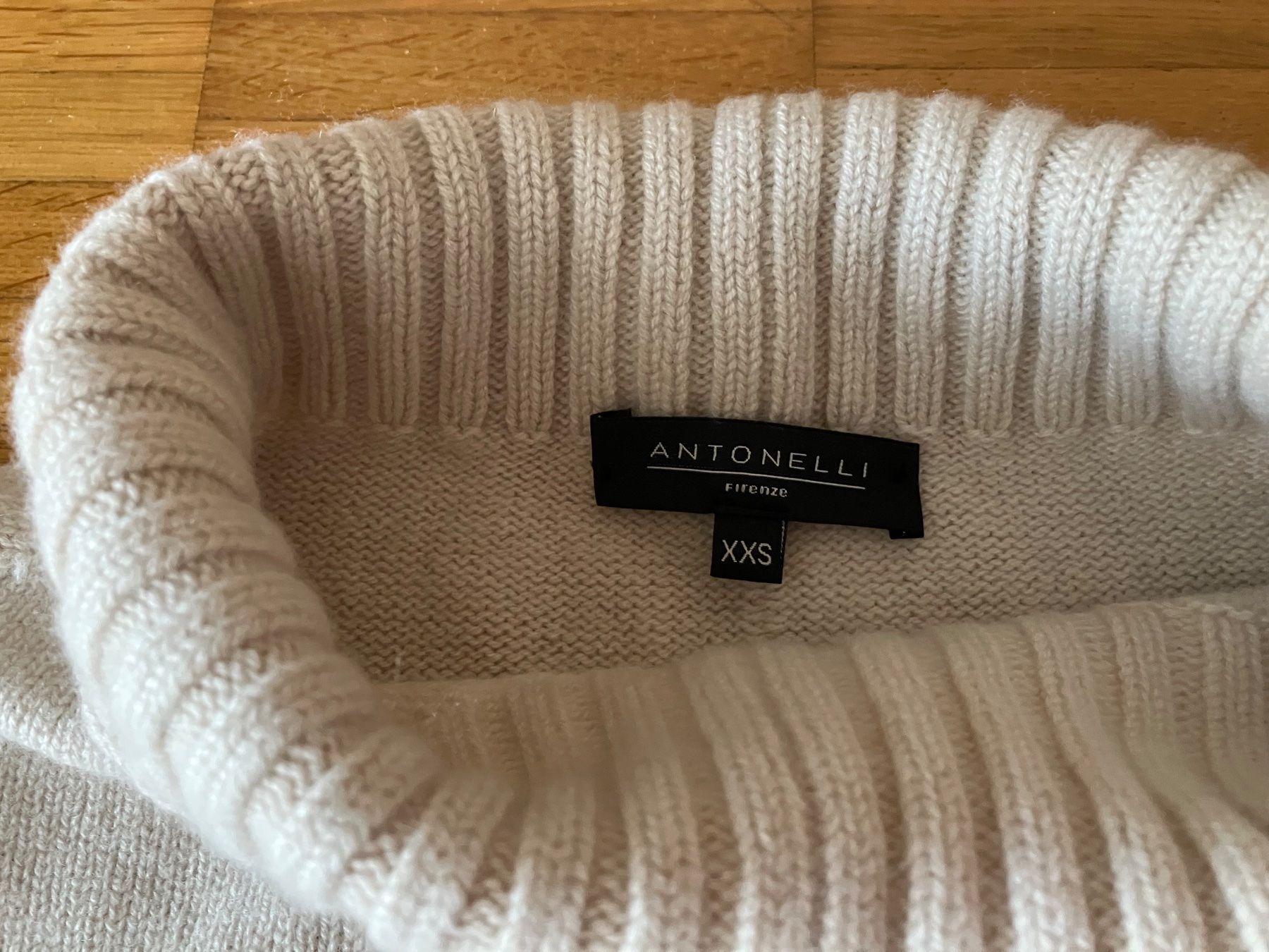 Maglioni & Felpe: ANTONELLI Firenze  Pullover Wolle/ Seide / Cashmere XXS – Usato da Weiningen ZH venduto da moon-55 1