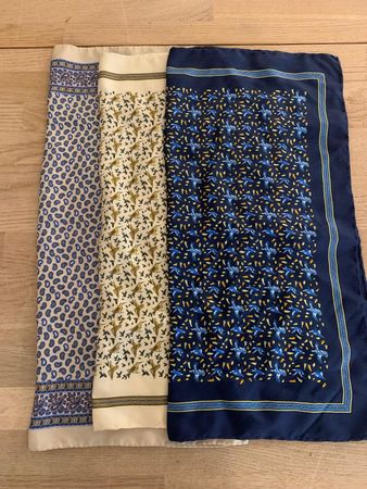 3 exklusive Foulard - 2x Holland & Holland, 1x DAKS London