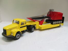 SCANIA 110 SUPER  MIT  BAGGER  *AECKERMAN*  1:50  TEKNO