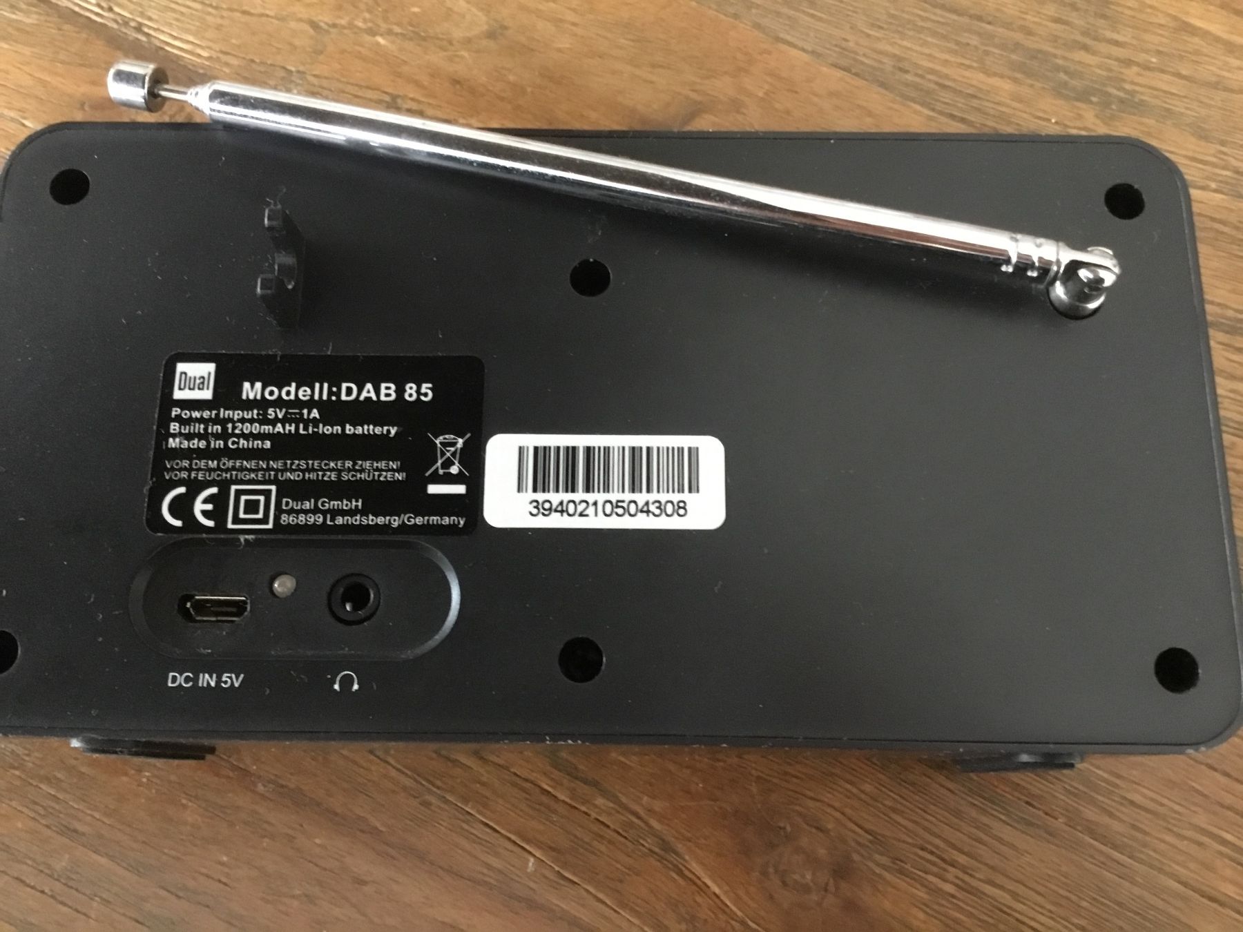 Radios: Dual DAB 85 Digitalradio  Schwarz! – Gebraucht aus Thierachern von sweden08 2