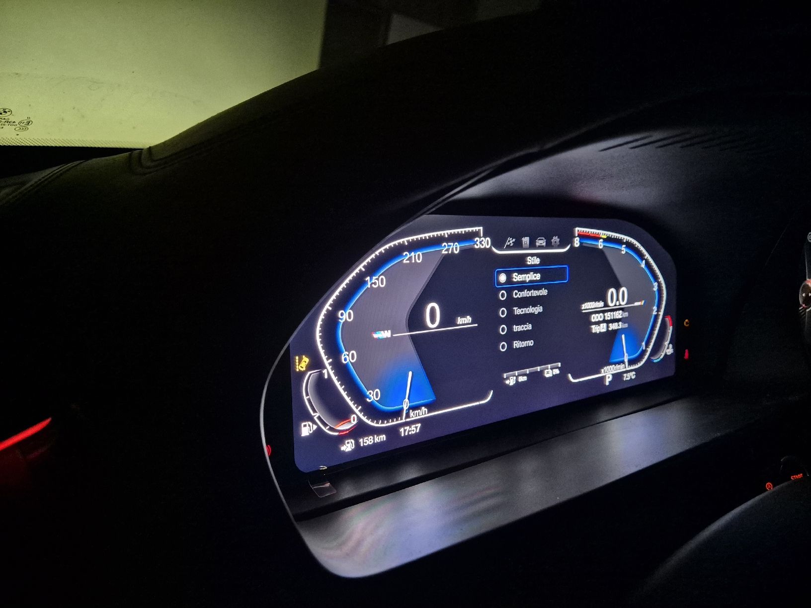 BMW Alle Autoersatzteile: tableau de bord  – Gebraucht aus Chippis von fam_h886 3
