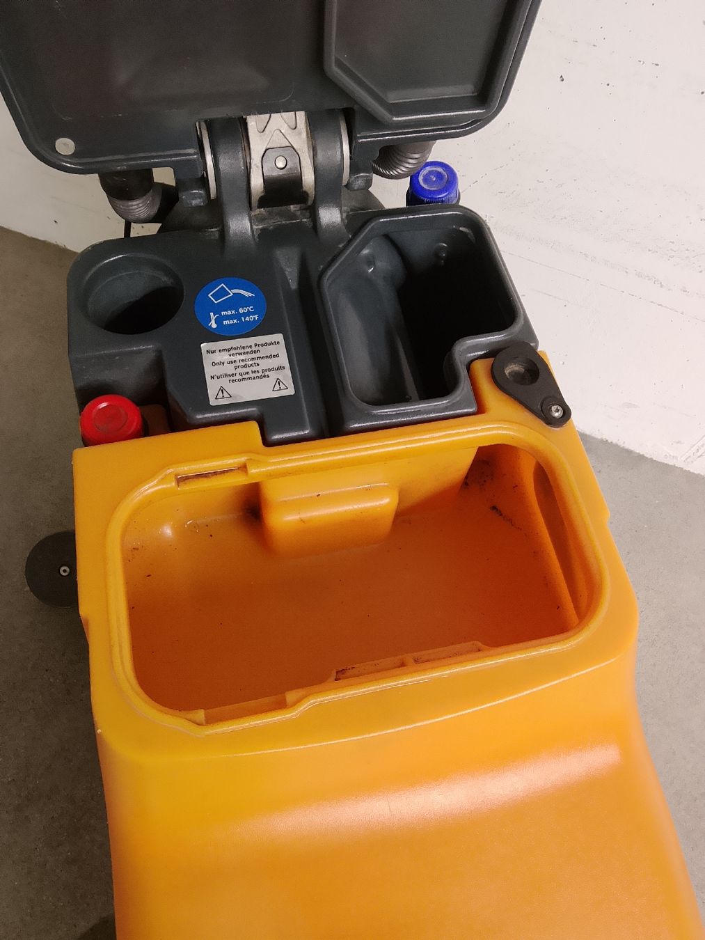 Alle Maschinen:  scheuersaugmaschine taski swingo 455b – Gebraucht aus Wohlen AG von ang_xy8w 4