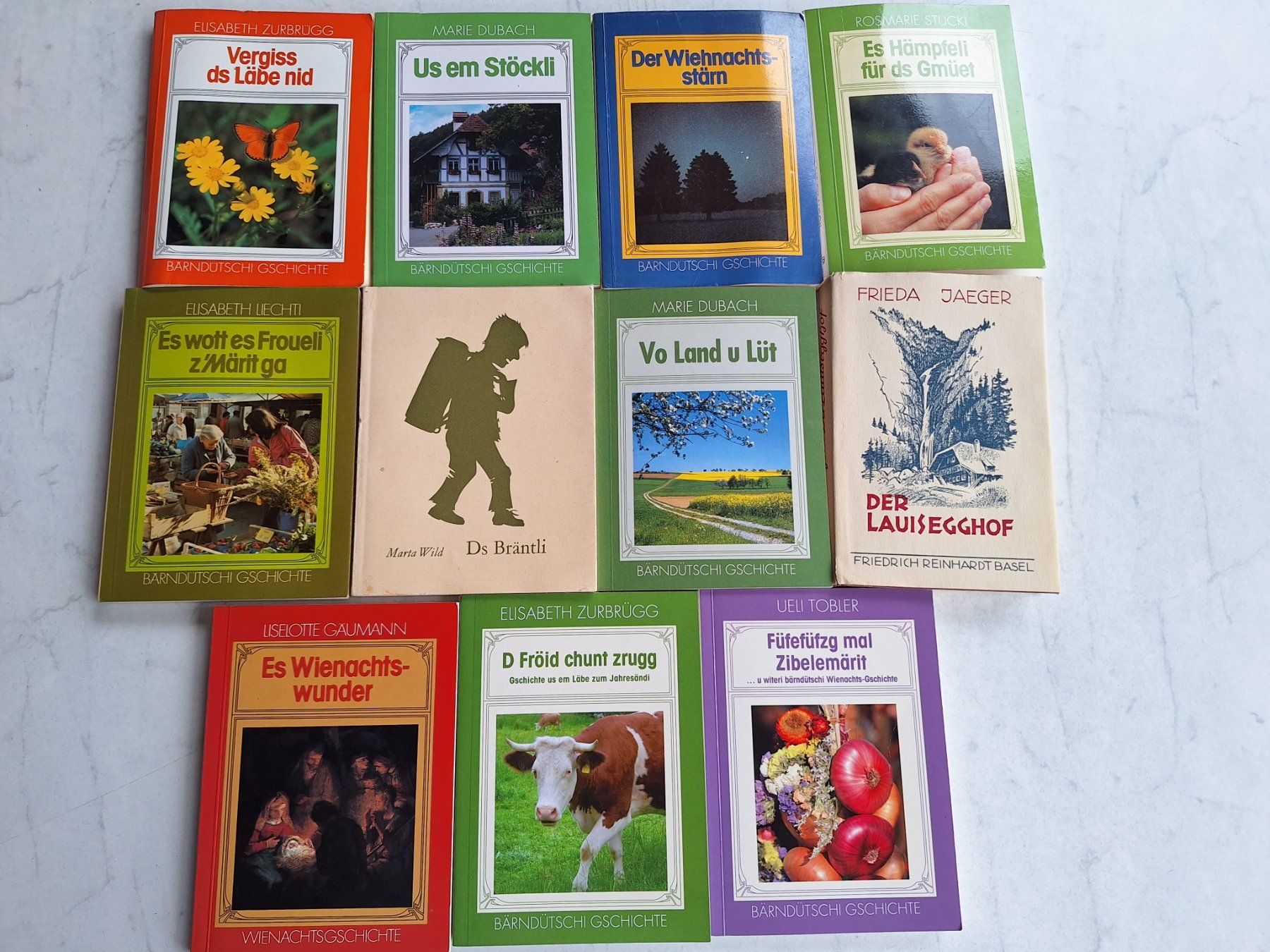Libri: 11 STK MUNDARTBÜCHLEIN MINI BUCH – Usato da Huttwil venduto da Kunterbuntli
