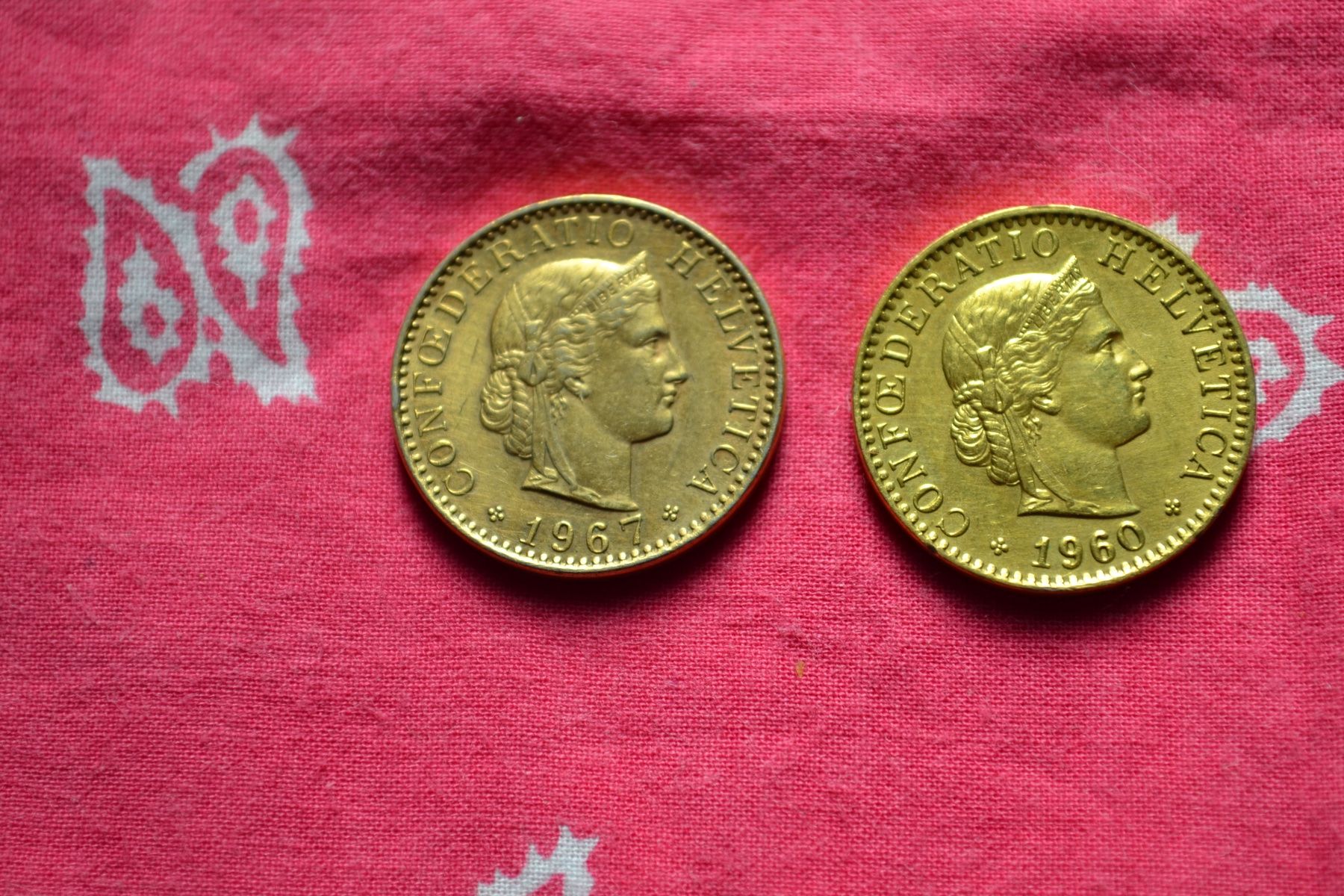 Tutti le monete: 20 Centimes 1960 & 1967 Dorées – Usato da Renens VD venduto da Doidefee