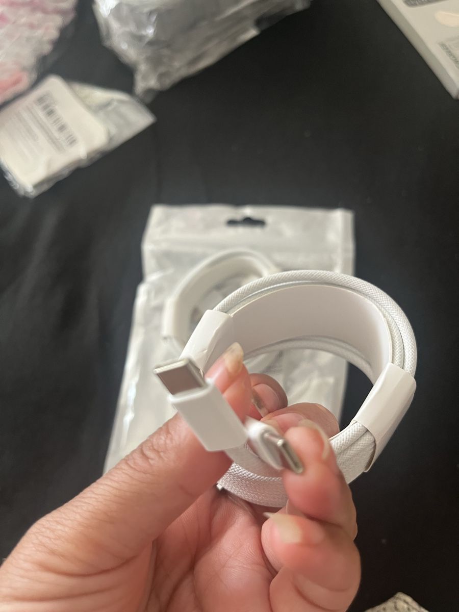 Cavi: Neuwertiges 2x USB-C to USB-C Kabel Weiss 3 m – Nuovo e nell'imballaggio originale da Olten venduto da sae_82z2 2