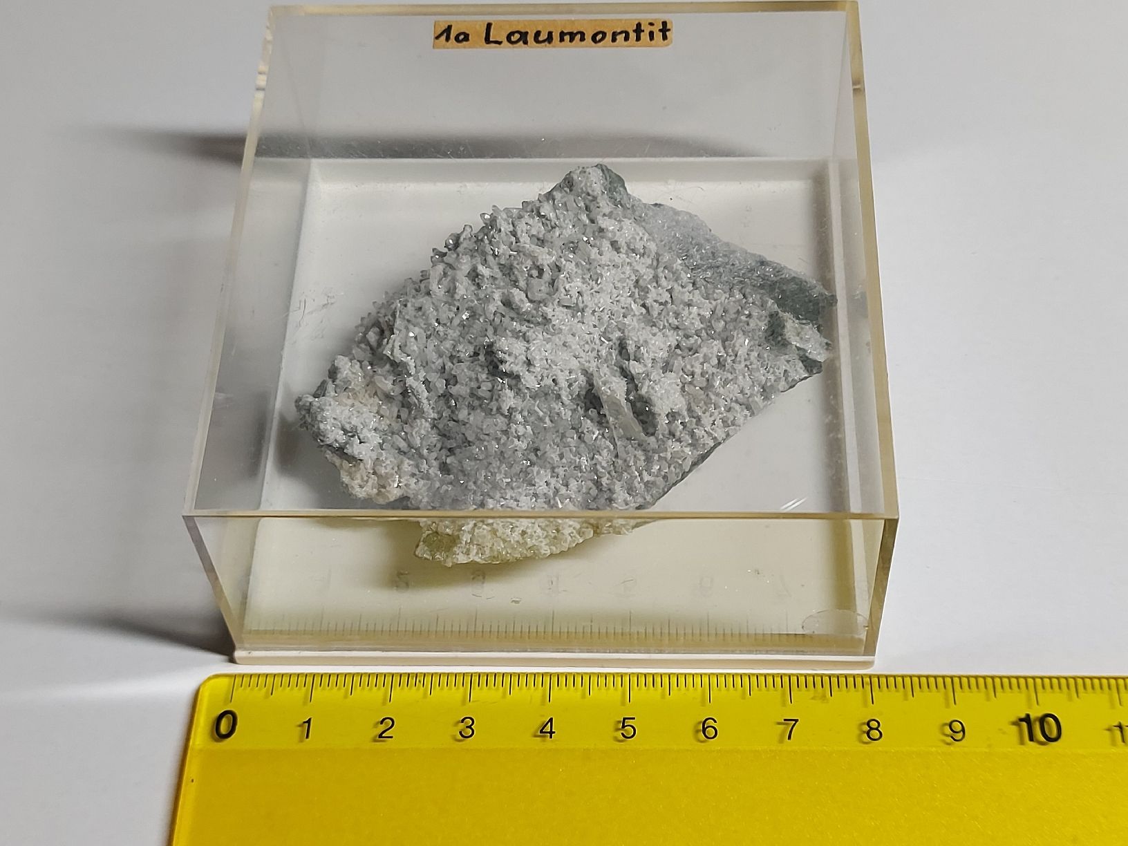 Minéraux & Lithothérapie: Laumontit, Gotthard Südportal – D'occasion à Bern par Bernaro 3