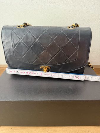 Chanel Lambskin Leather 🪪Cod