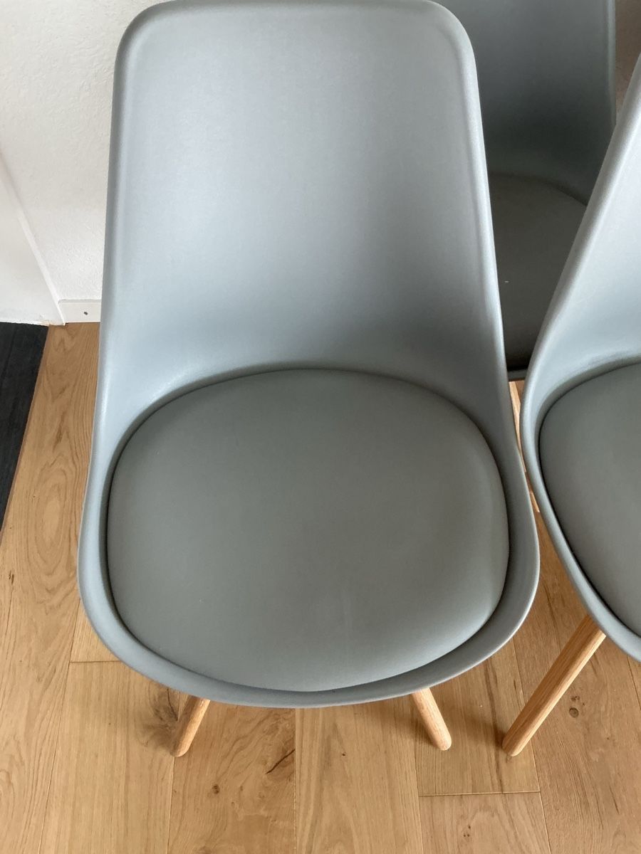 Micasa Stühle: Stühle Micasa 6er Set grau mit Polster u. Eichenholz – Gebraucht aus Uster von Carpenter1 1