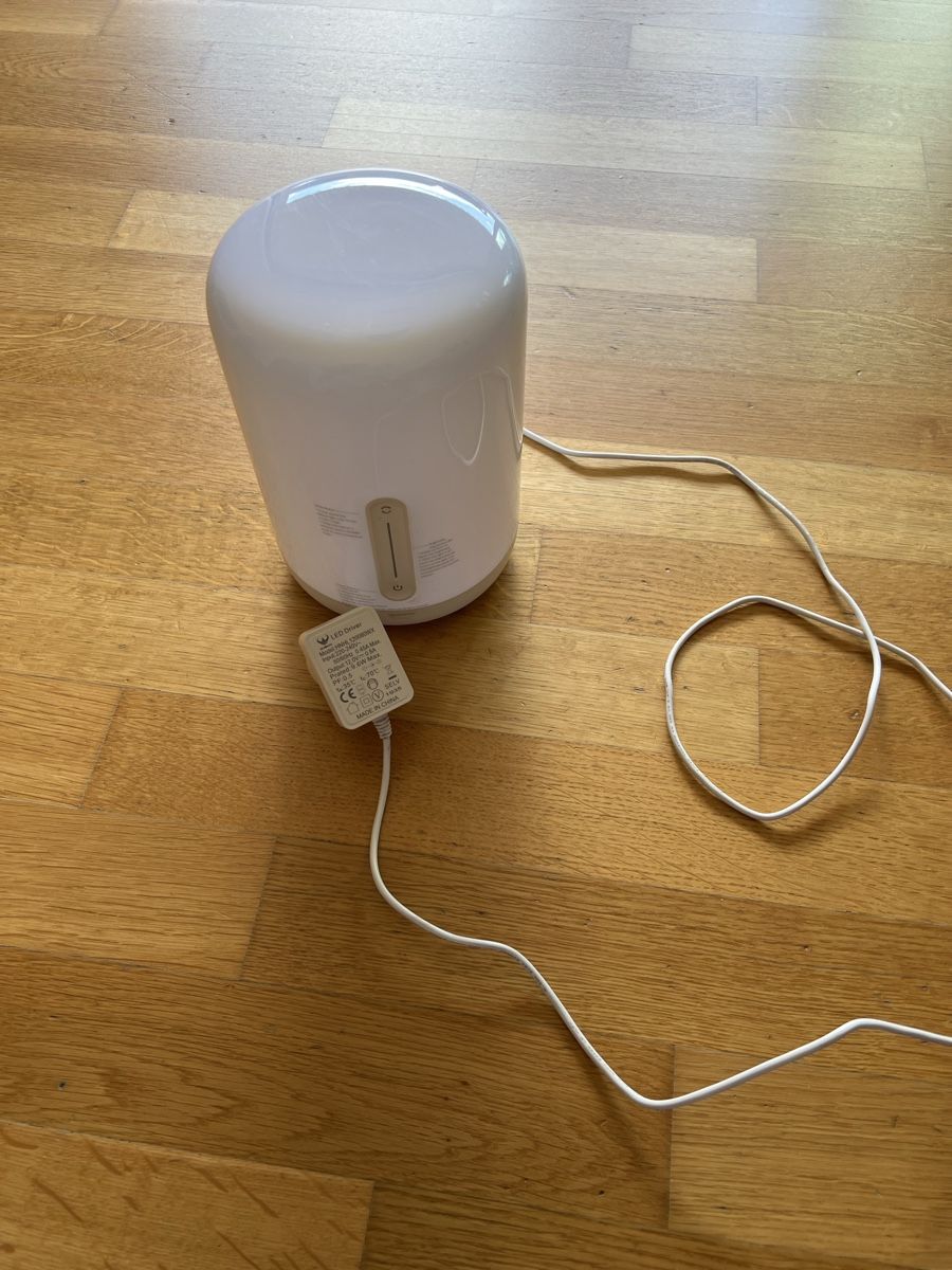 Xiaomi Lampade: Xiaomi LED Tischleuchte weiss – Usato da Zeihen venduto da n_89 1