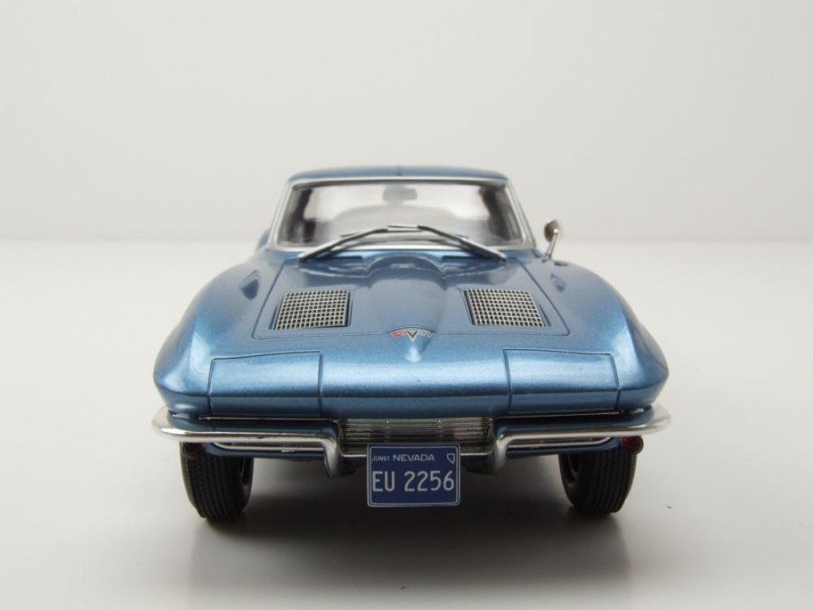 Chevrolet Modellautos: Chevrolet Corvette C2 Sing Ray „Split Window“ 1963 hellblau – Neu und originalverpackt aus Gerlafingen von espero88 3