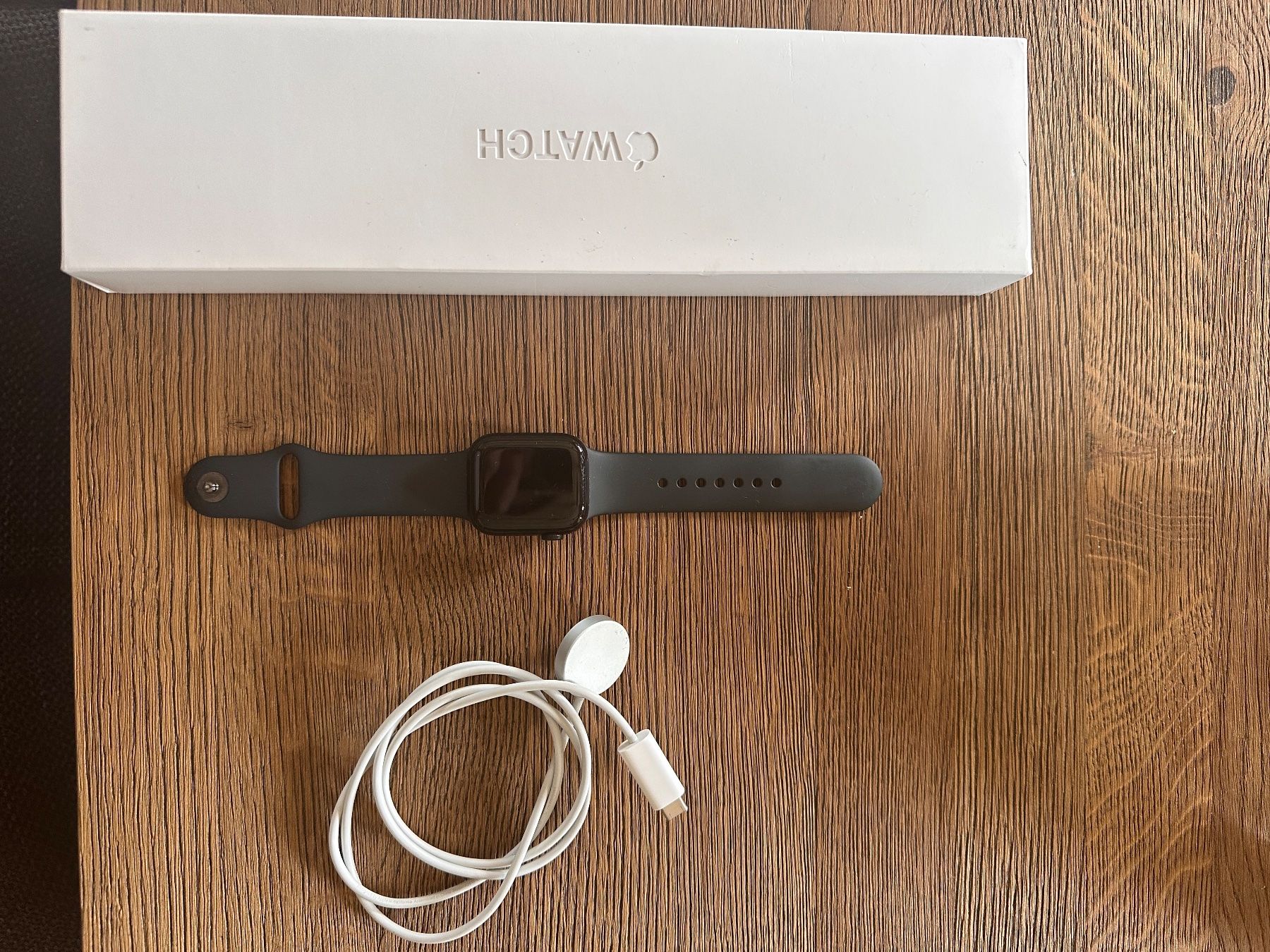 Apple Smartwatch: Apple Watch serie 8 – Usato da Niederurnen venduto da sin_sxv8