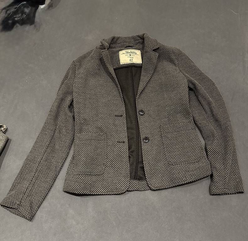 Giacche: Blazer Gr. 42  – Usato da Sarnen venduto da Sejosa15