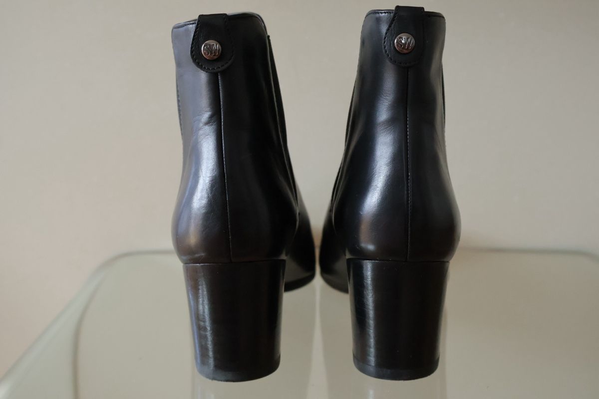 Stuart Weitzman Scarpe da donna: Stiefel Stuart Weitzman Leder Schwarz Groesse 36 – Usato da Galgenen venduto da Vintluxe 2
