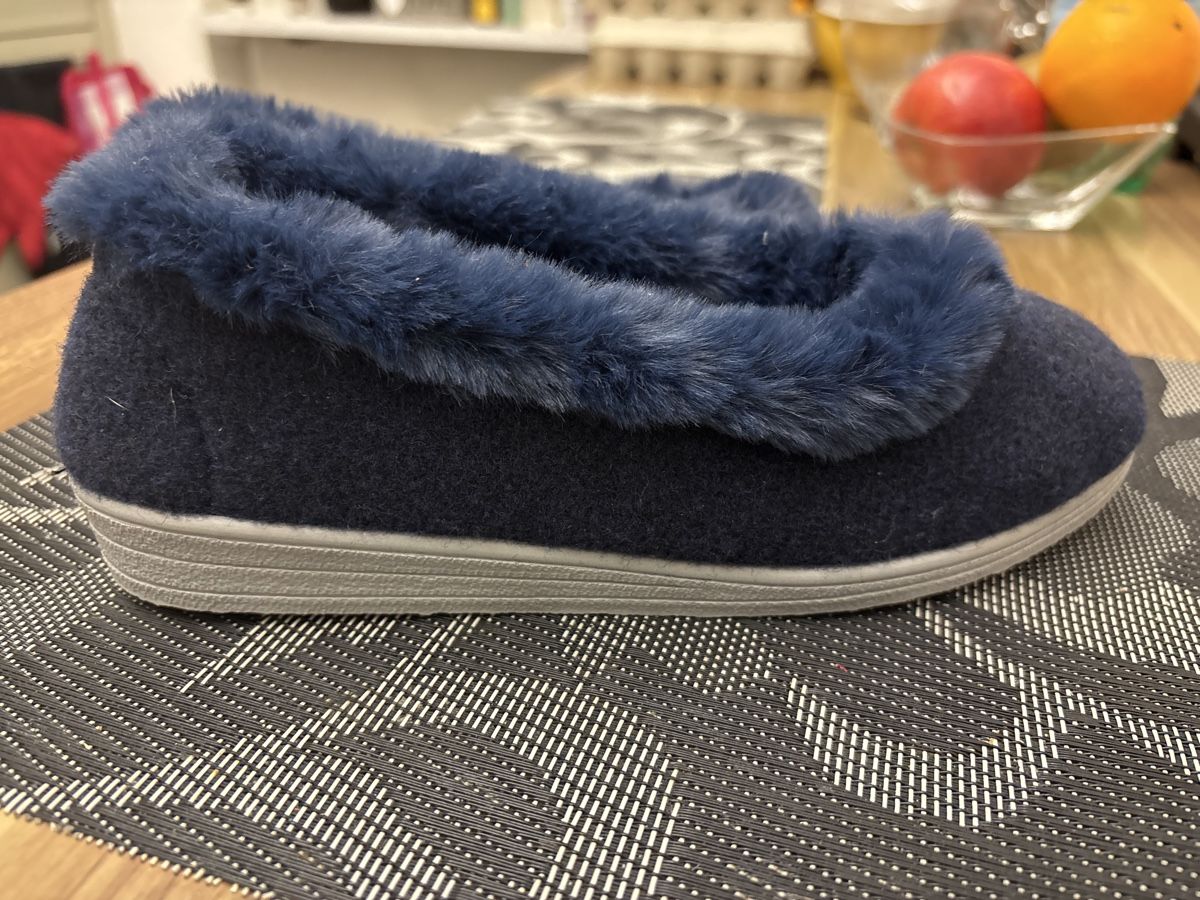 Scarpe da donna: Silvia Vota Hausschuhe 38.gr – Nuovo (secondo la descrizione) da Altendorf venduto da mausi771